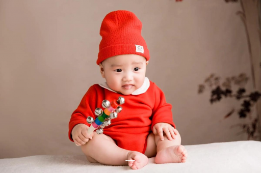 兴安盟六个月宝宝总是摇头